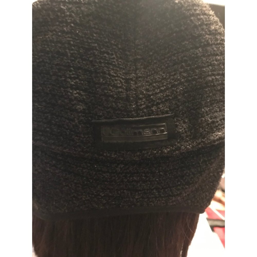 Hat - Picture 5 of 8